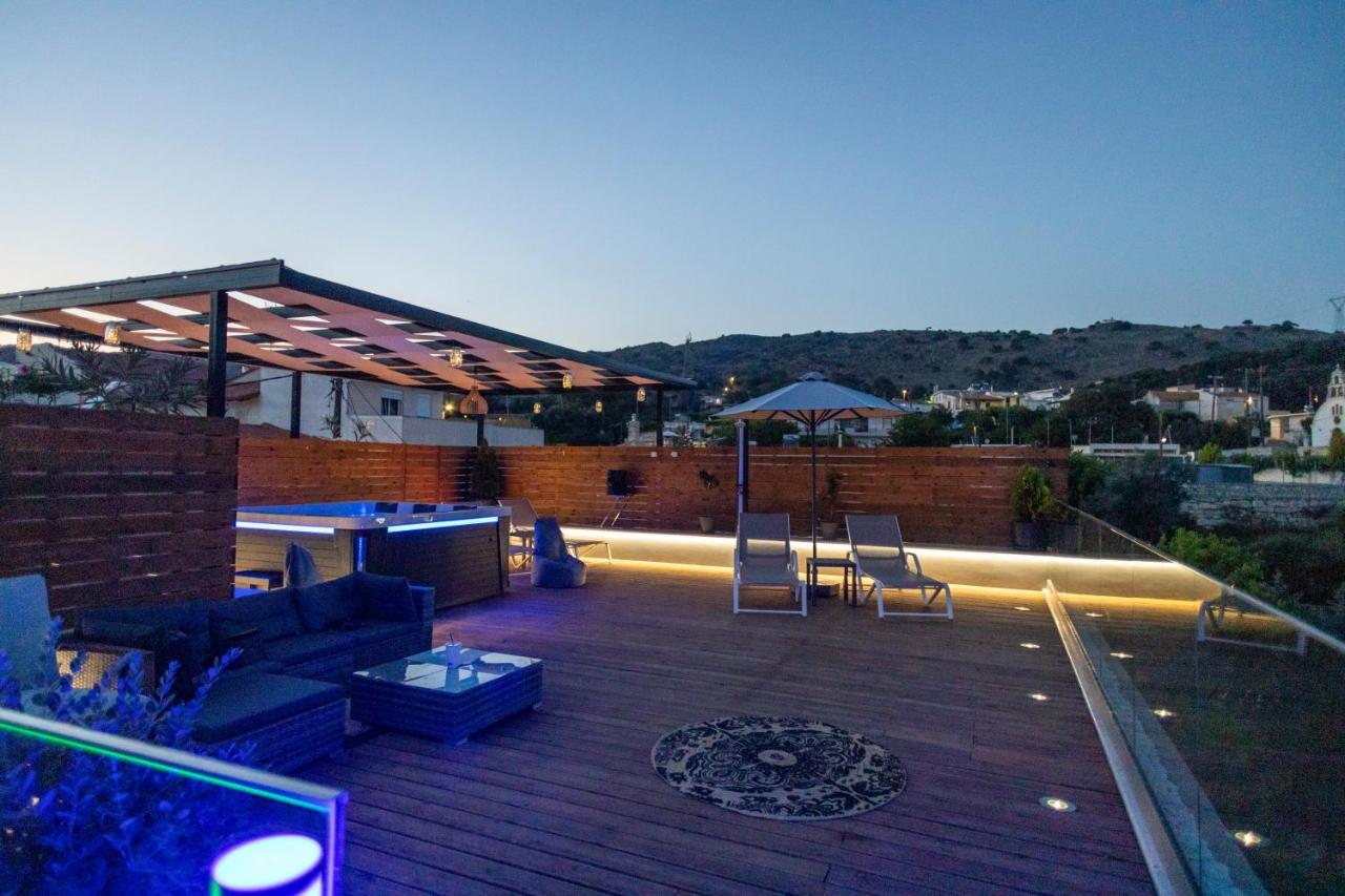 Villa Paris With Rooftop & Jacuzzi Valsamónero Exterior foto